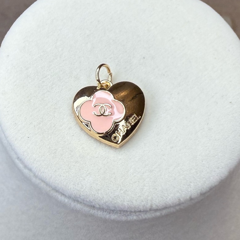 CHANEL Upcycled Heart Lock Gold Pink CC Charm - Picture 3 of 4